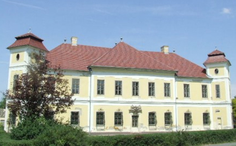 Felújították az érseki kastélyt Bács-Kiskun megyében