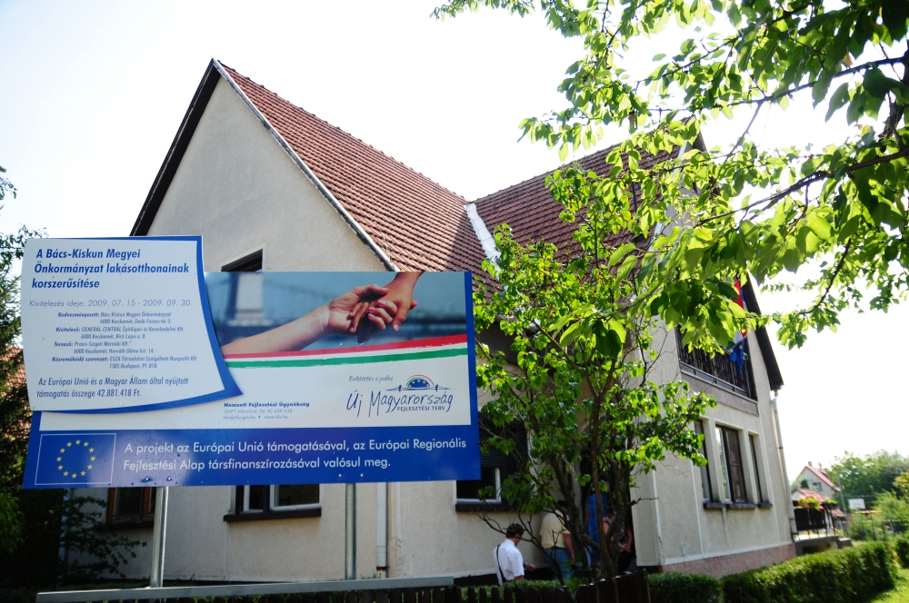 Nagyszabású felújítási munkálatok kezdődtek a Bács-Kiskun Önkormányzat Gyermekvédelmi Intézményeiben