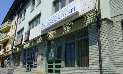 Kecskeméten megnyitott az új takarékszövetkezeti fiók