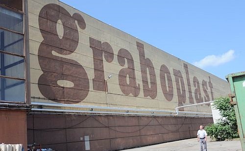 Bővíti kecskeméti üzemét a Graboplast