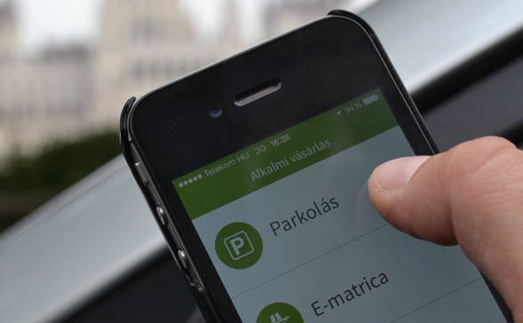 Új rendszerre állt át az intelligens parkolás