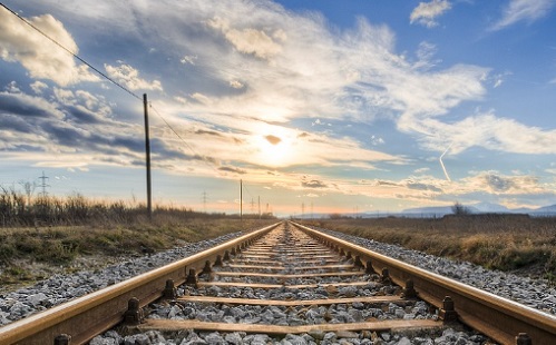 A forgalmi vizsgája miatt akart vonat elé ugrani egy kecskeméti férfi